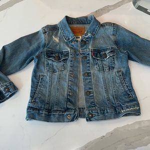 Boys Levi’s LV Distressed Light denim jacket sz 7 regular light blue